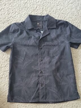 Boys Short-Sleeve Button-Up Shirt - Dark Charcoal Palm Print